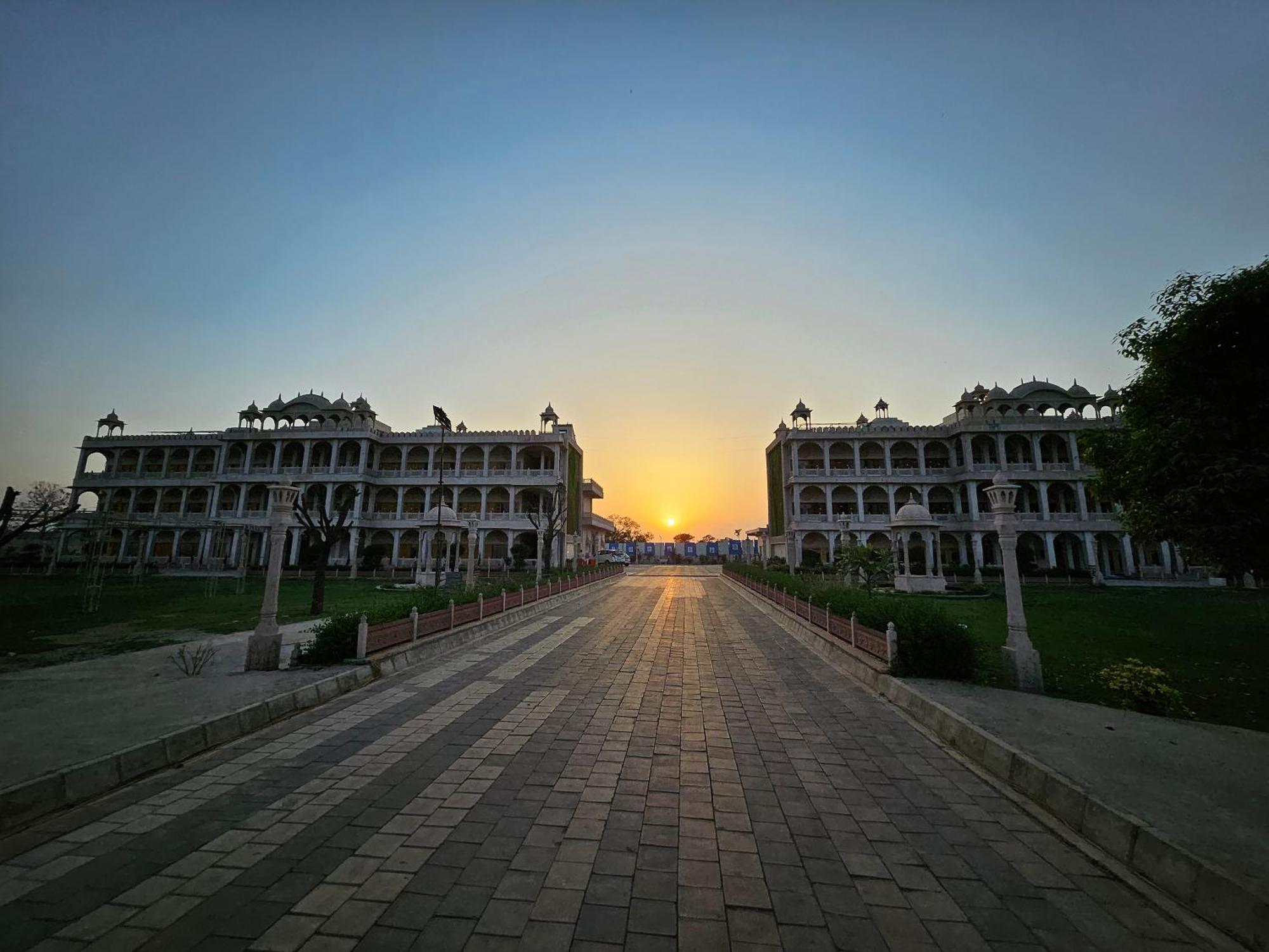 The Mewar Palace And Resort Shivpurī Exterior foto